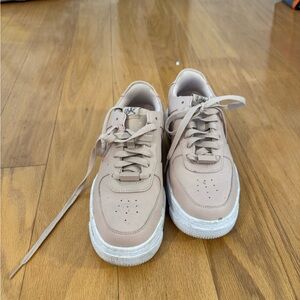Nike Air Force Light Pink/Tan Sneakers